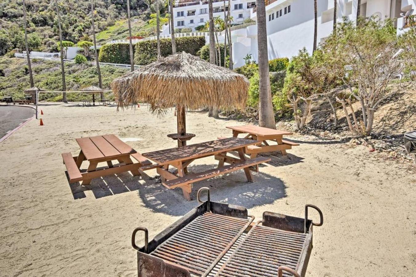 Gorgeous Oceanfront Villa With Panoramic Views Avalon Bagian luar foto