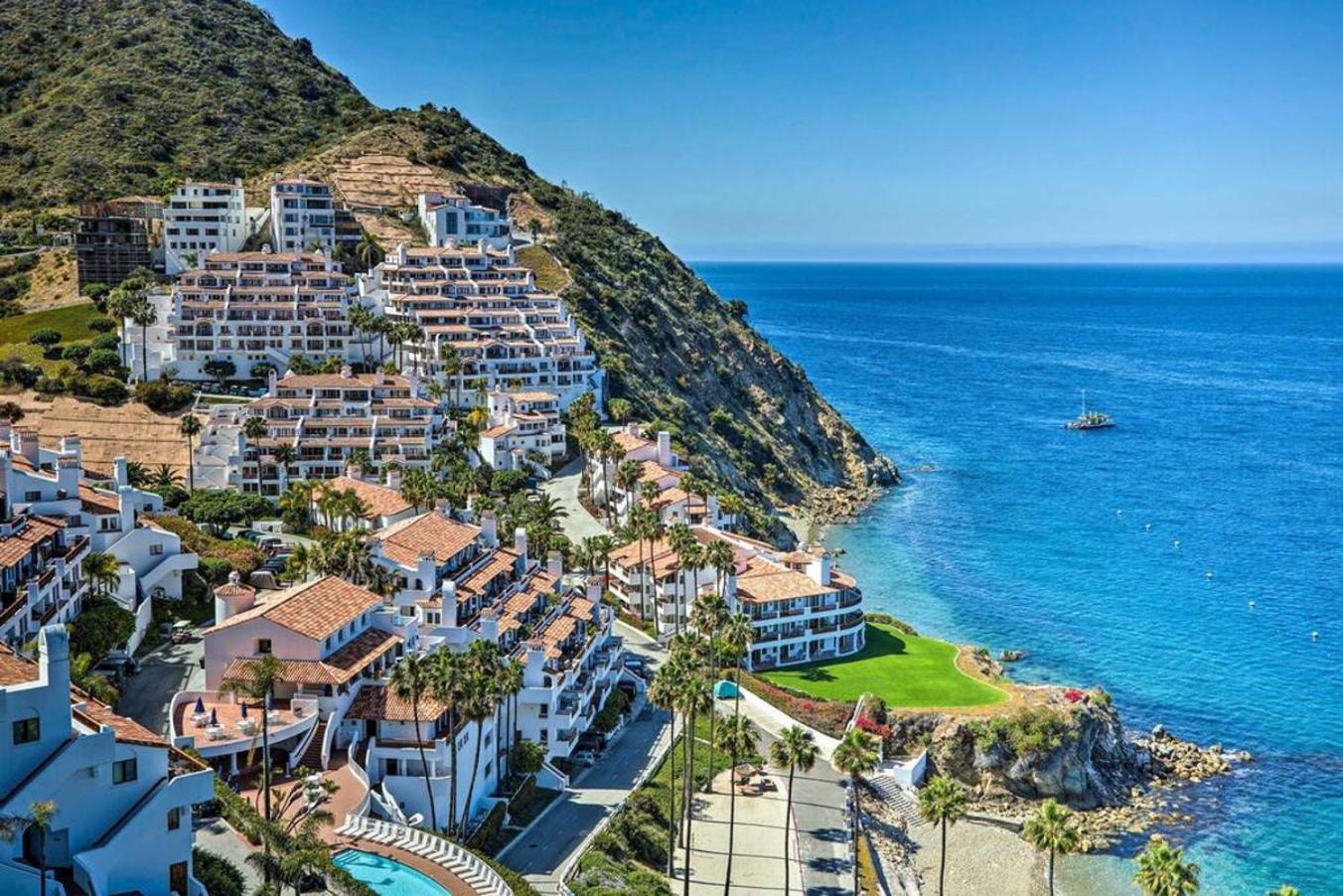 Gorgeous Oceanfront Villa With Panoramic Views Avalon Bagian luar foto